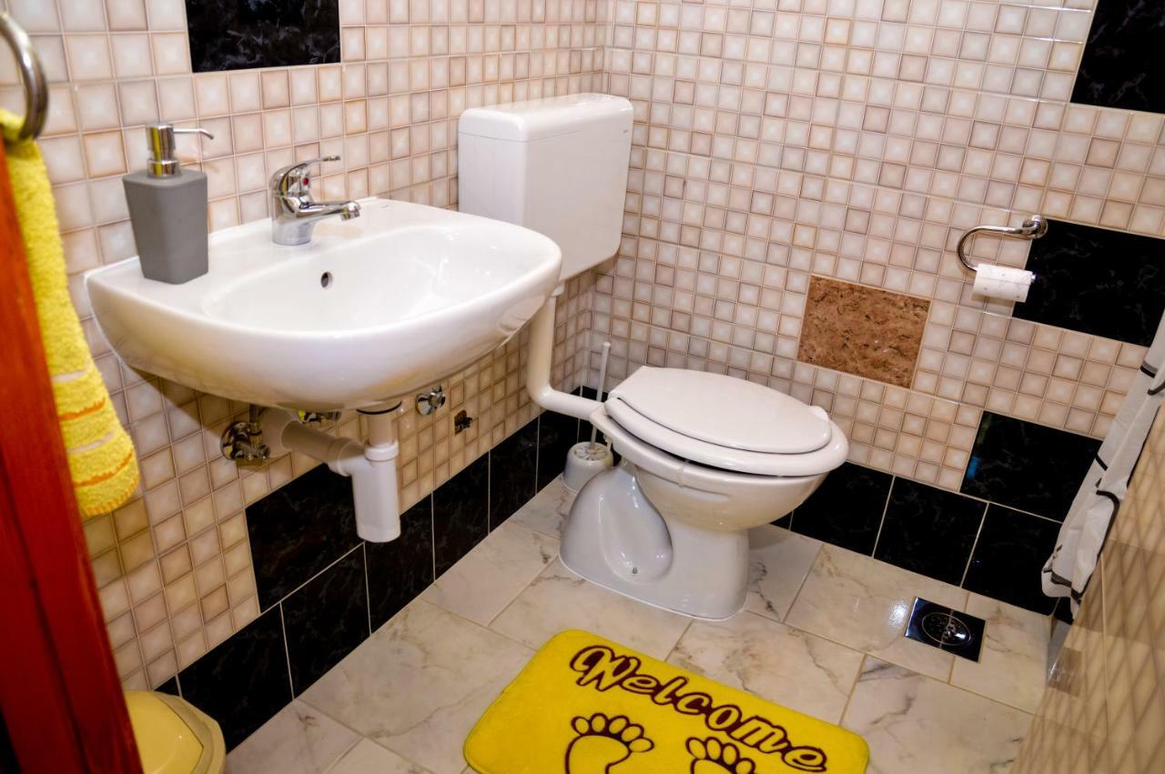 Soba Lana Hotel Jajca Kültér fotó